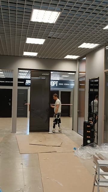 Монтаж каскадной алюминиевой перегородки в Магнитогорске