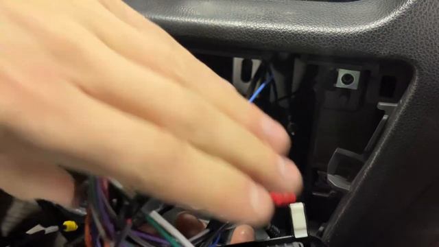 Установка андроид магнитолы в Kia Rio 3