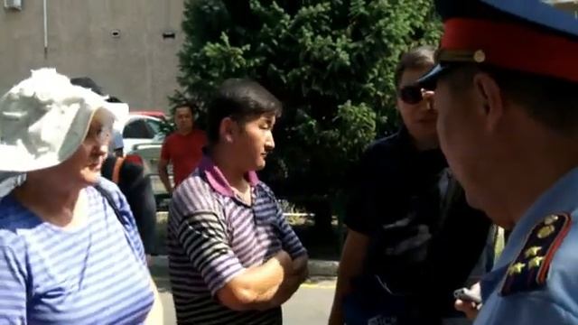 Протест автовладельцев в Алматы