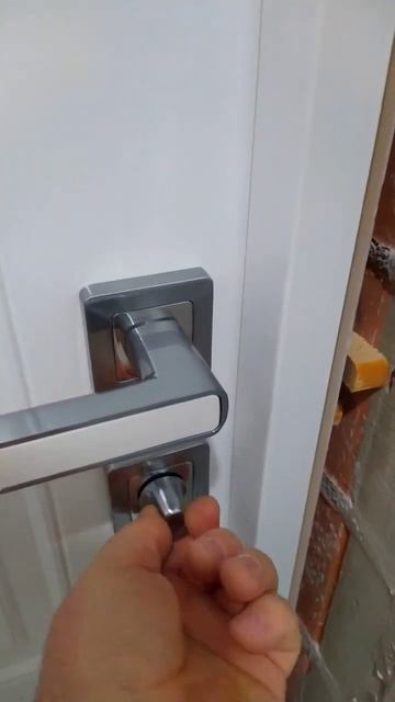 Магнитный замок РЕНЦ #влог #39дверей #установкадверей #ренц #магнитныйзамок