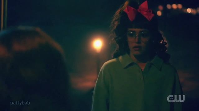 Legacies | 3x05 CRACK | Humor