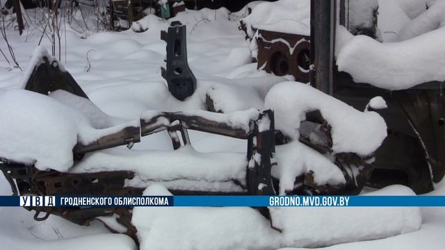 В Щучинском районе у предпринимателя регулярно похищали металл...