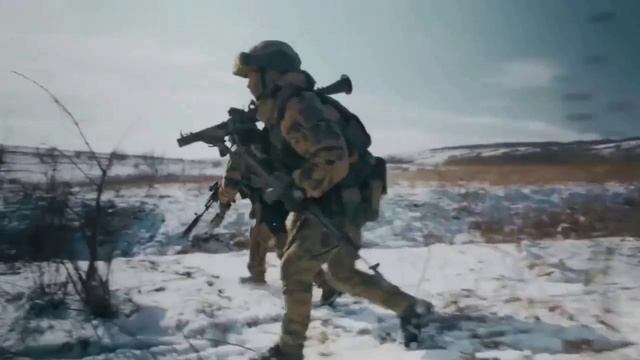 9. Боевым награждается орденом