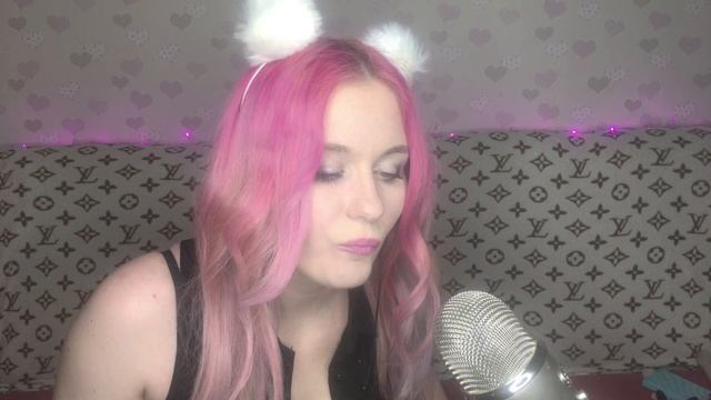 ASMR Eating Meringue 😋 Mouth Sounds / АСМР Итинг Безе 🍭