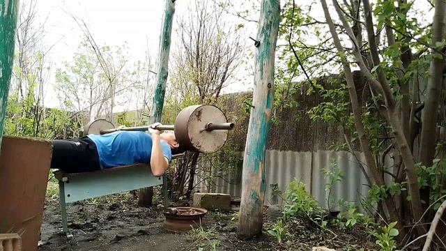 Жимлежа под уклоном 30 градусов 💪.