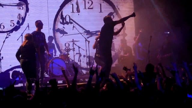 Tracktor Bowling - Шрамы (Live In RED Club, 2015-10-03)