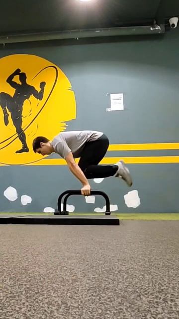 планш и стойки #спорт #стойканаруках #calisthenics #workout #view #strong  #vdk #nhk #rest #shorts