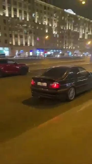 BMW 330i E46