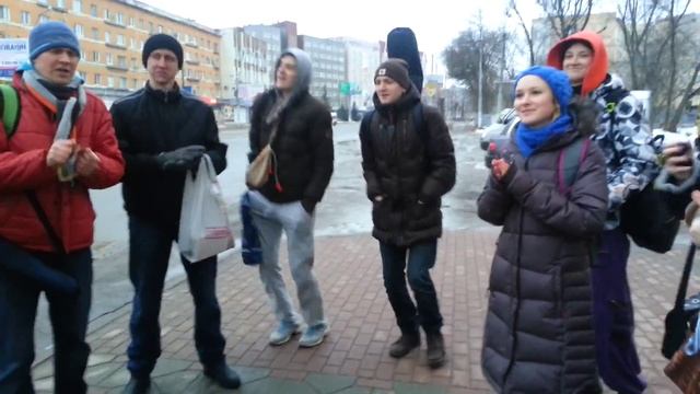 Харинама на площади Гопишвара Тверь ))