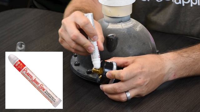 Installation and Recommendations of Your Caretaker Pressure Gauge - R0532700