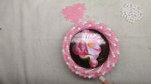 Корзинка из бусин