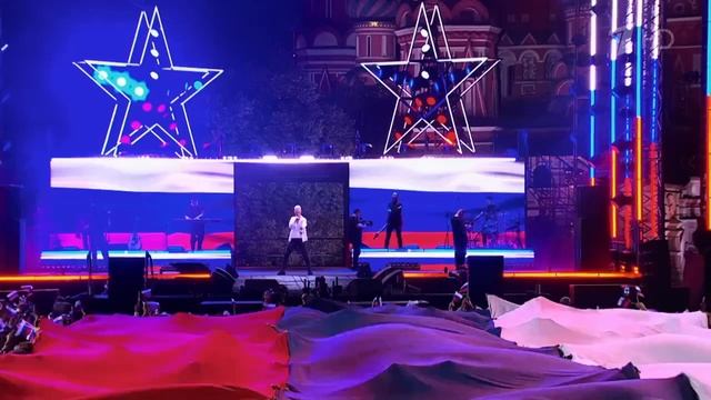 SHAMAN Гимн России. Концерт на Красной площади. Фрагмент в