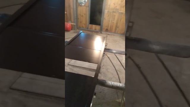 Нанесение лака