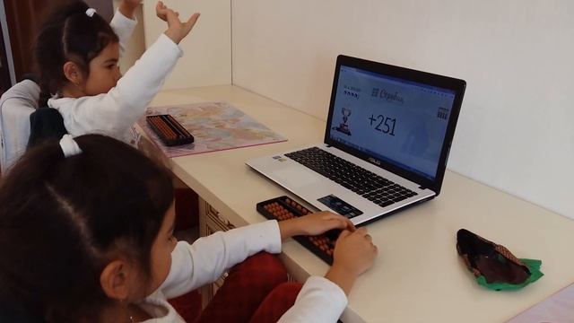 Математика. Трехзначные устно