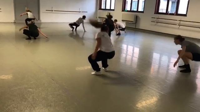 6f77d93d27a92e6e0fec6185917b7669