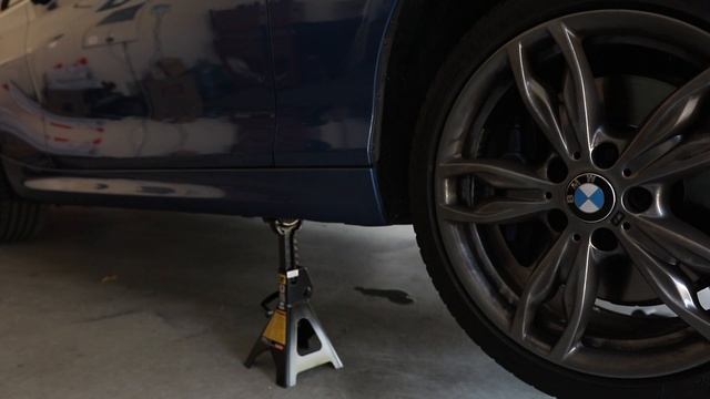 Where Are BMW Center Jack Points | How To Jack A Car