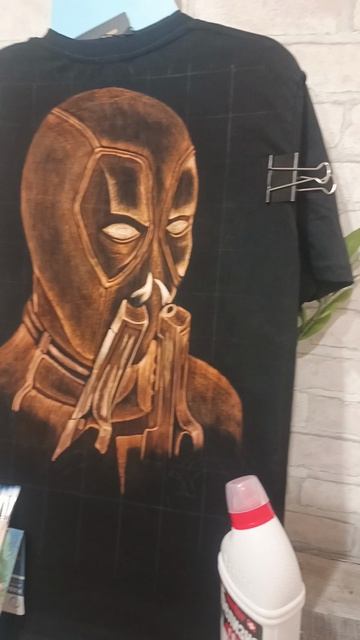 Футболка с дэдпулом.mp4