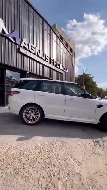 Range Rover Sport SVR😈