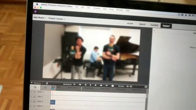 How To Blur Face With Motion Tracking Premiere Elements