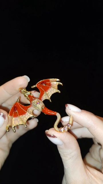 Rainbow High и дракон