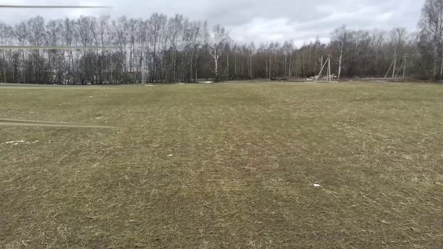 дрифт в поле Fimi X8 Tele . раздаю бочком.