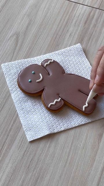 Gingerman Cookie #shortvideo #shorts #royalicing #cookies