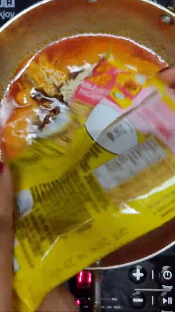 Street Style Maggi Into Korean Chicken Noodles!😍🤤🤤#shorts #maggi