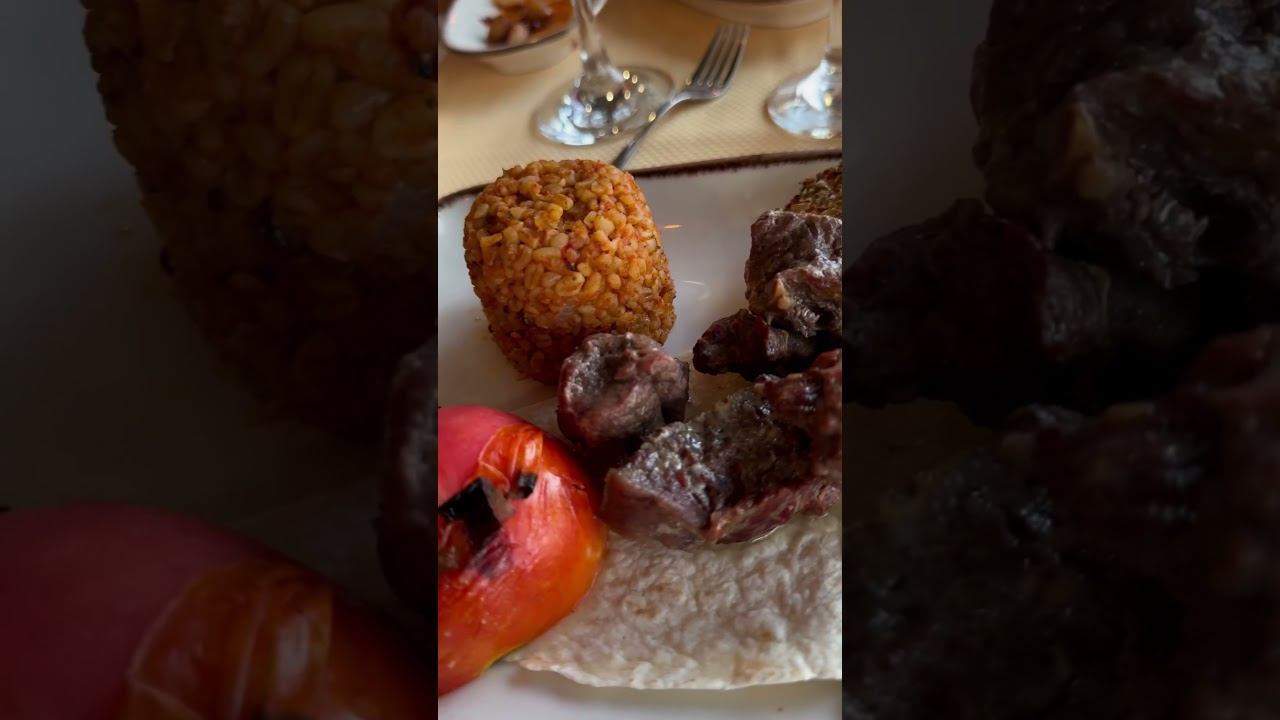 Шашлычок в турецком ресторане