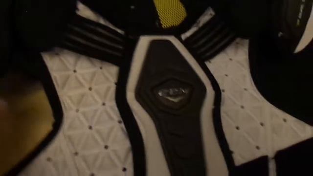 Whats In My Hockey Bag 2017