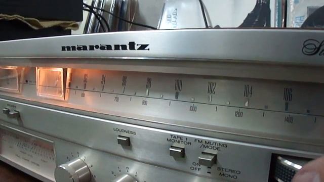 O Rei Do Som - Receiver Marantz SR-1000