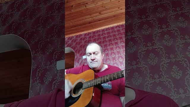 В темном небе пролетит звезда
