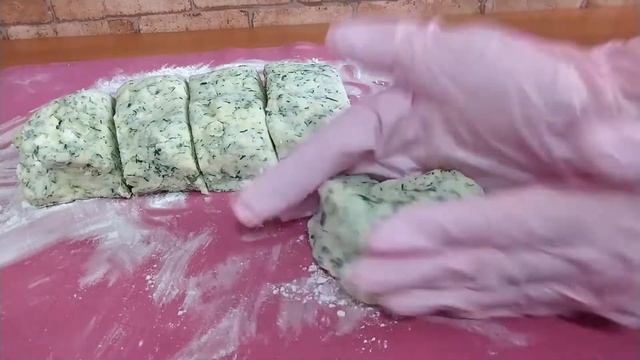 Картофельные гнездышки с яйцом и сыром