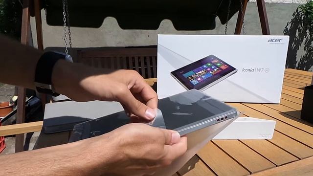 Acer Iconia W701 Tablet Kicsomagoló Videó | Tech2.hu