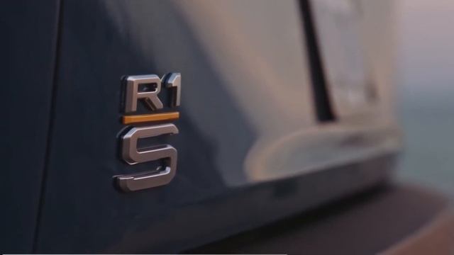 The New 2022 Rivian R1S | Full Size SUV