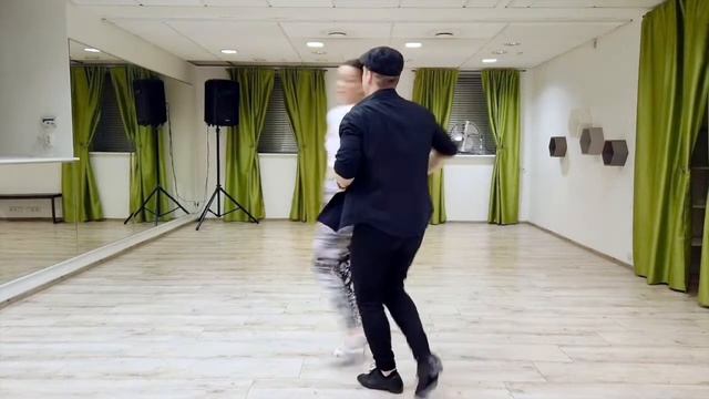 Salsa Partnerwork By Alina & Eddie / Intermediates-advanced