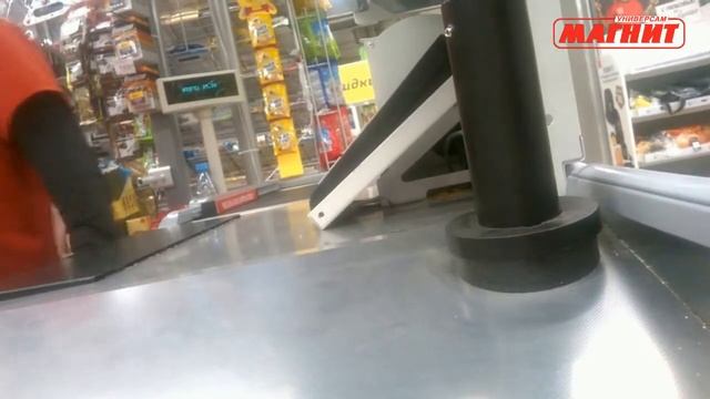 отказ в приеме денег на кассе в магазине, кто прав и что делать?