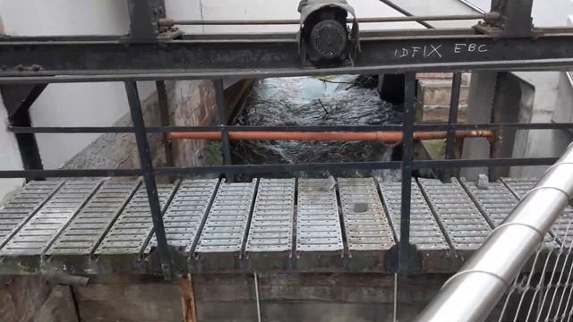 Метро Гидропарк (Киев)