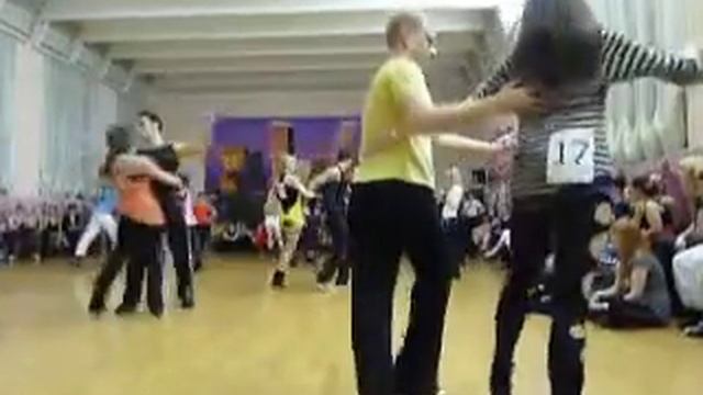 Полина Игорь, Лена Йентш