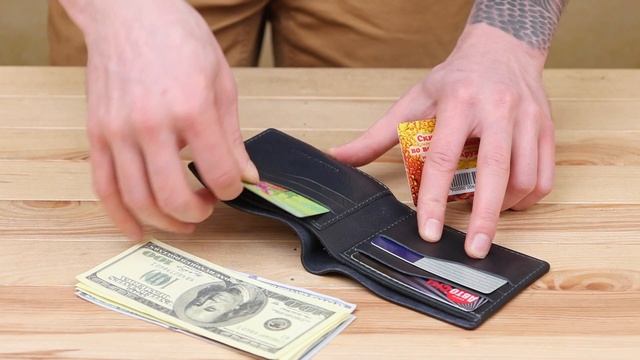 Обзор кожаного мужского портмоне GRANDE PELLE 11462