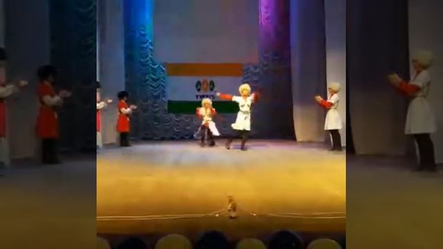 Ансамбль 