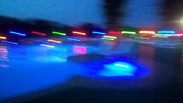 Как выглядит ночью бассейн истока