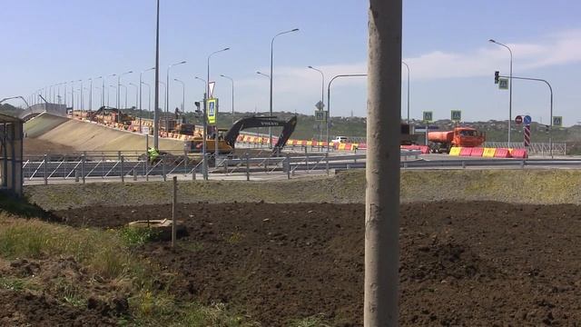 Перепуганные полицаи...прервали съёмку. Комиссия на эстакаде. 13.05.18.Керчь...