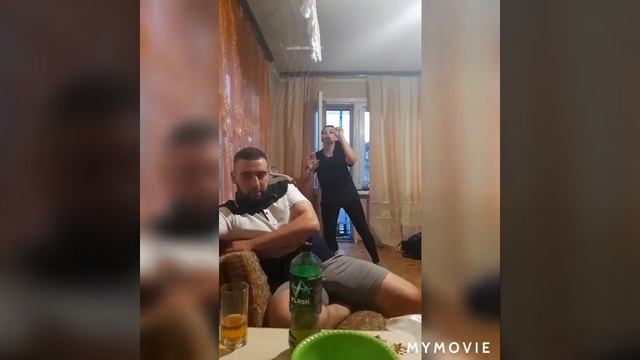 Соня и танцы😂😂😂