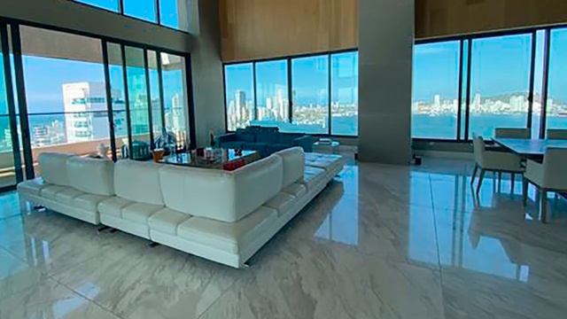 Cb7657fb294a1a4fdc11985301f12d1f