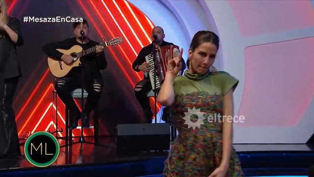 RECITAL EN VIVO DE KARINA 