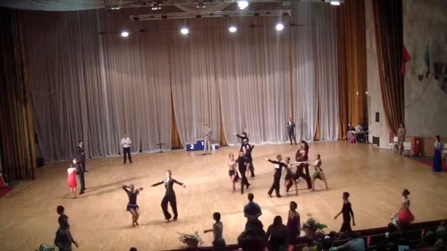 A класс Взр.+мол. 1/2 финала латина