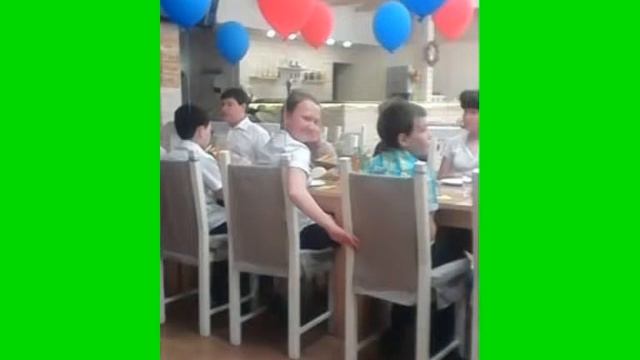 Выпускница!