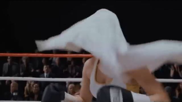 Scary Movie 4 - Boxing Scene