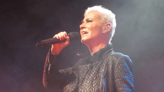 Marie Fredriksson - Den Bästa Dagen (Helsingborg 19.02.2014)