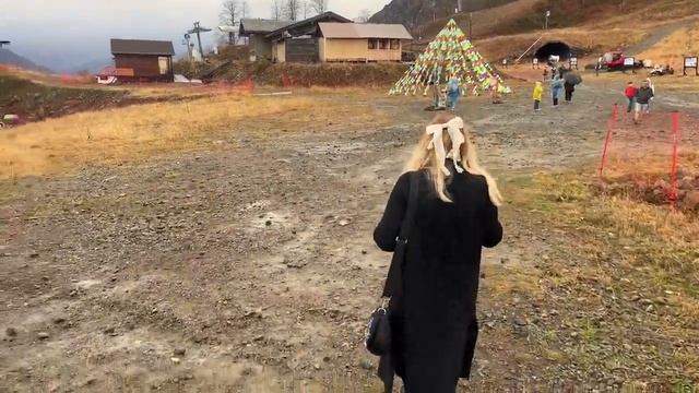 ГЛЕБ И МОРФИ КАТАЮТСЯ В ЛЮЛЬКЕ И ДИКО РОФЛЯТ